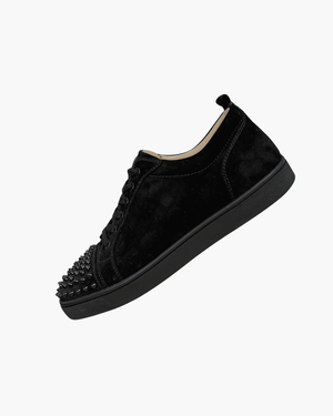 spiky-black